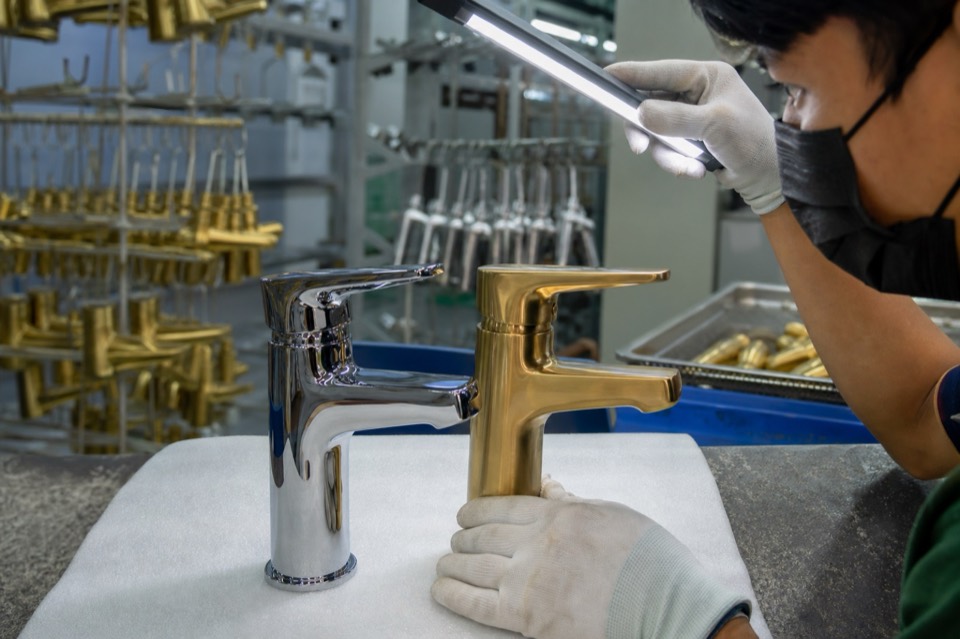Sanitary hardware procurement scene reference